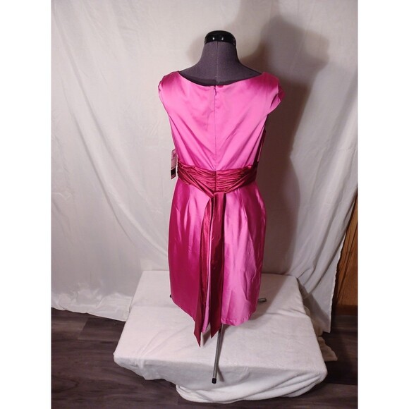 ADRIANNA PAPELL ZIPPER MIDI DRESS - Picture 2 of 6